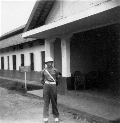 tonk louis indie bij de  marechausse coll. l.tonk (Custom)